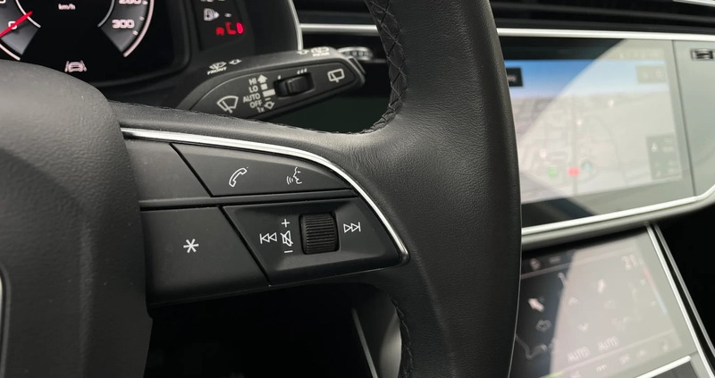 Audi Q7 cena 279000 przebieg: 55900, rok produkcji 2021 z Bydgoszcz małe 529